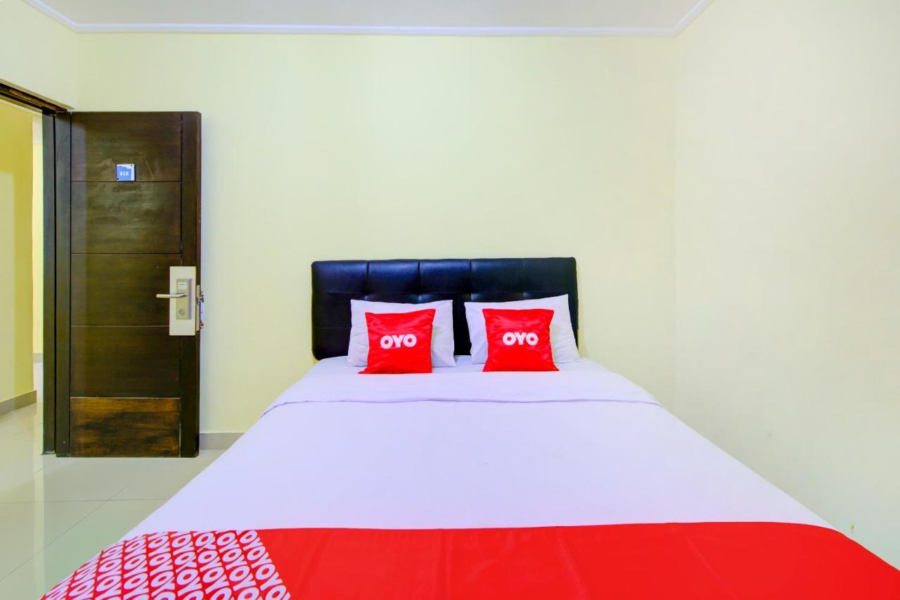 Oyo 3791 Hotel Kja Теґал Екстер'єр фото